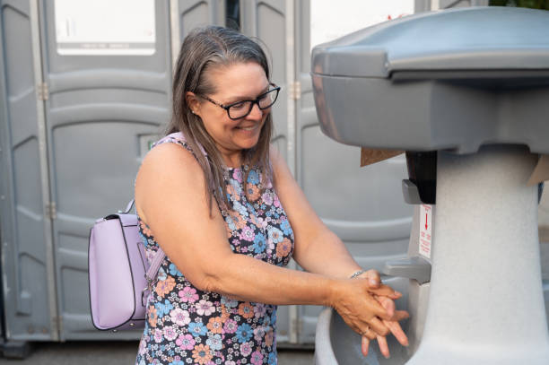Best Construction site porta potty rental  in Liberty Triangle, FL
